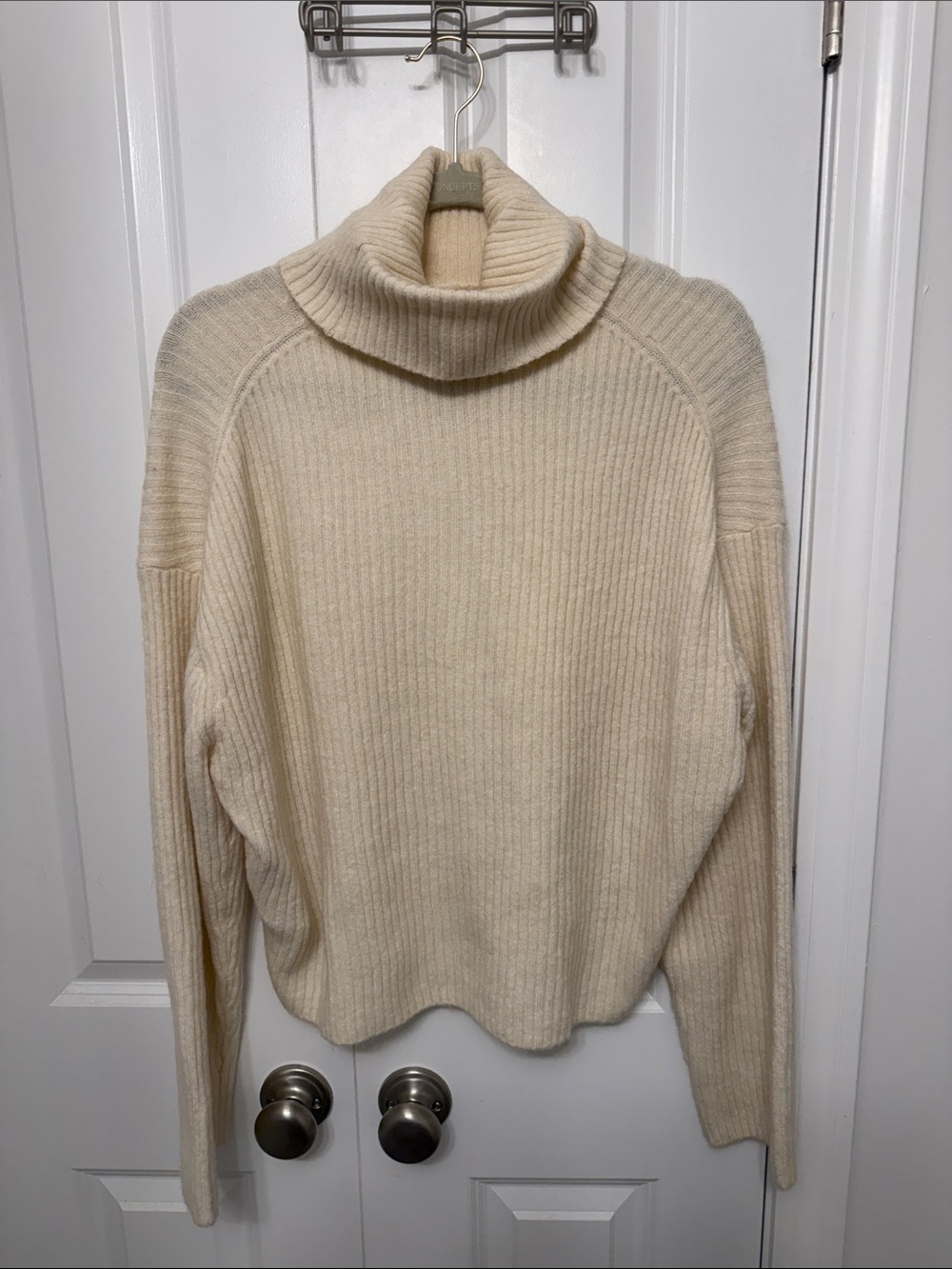H&M Cream Ribbed Turtleneck Sweater